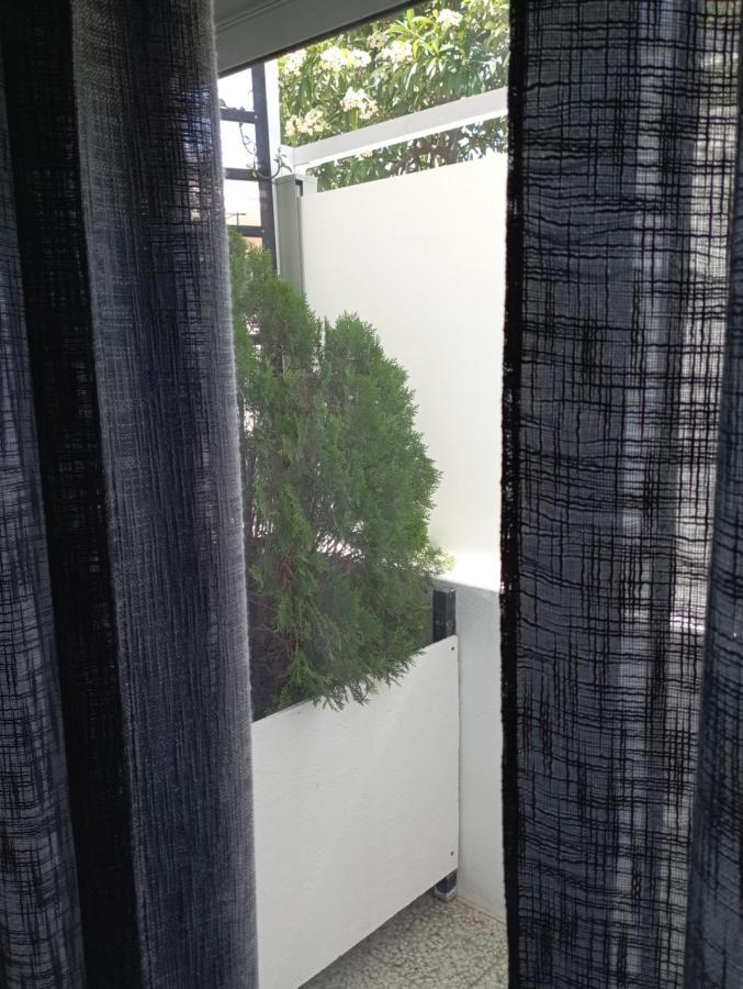 Το Διαμερισμα Τησ Μαιρησ Or Mary'S Apartment Paradeísion Exteriör bild