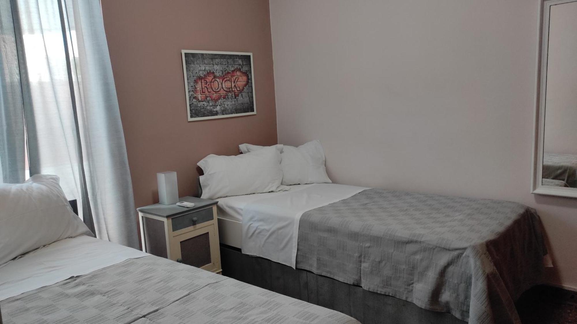 Το Διαμερισμα Τησ Μαιρησ Or Mary'S Apartment Paradeísion Exteriör bild